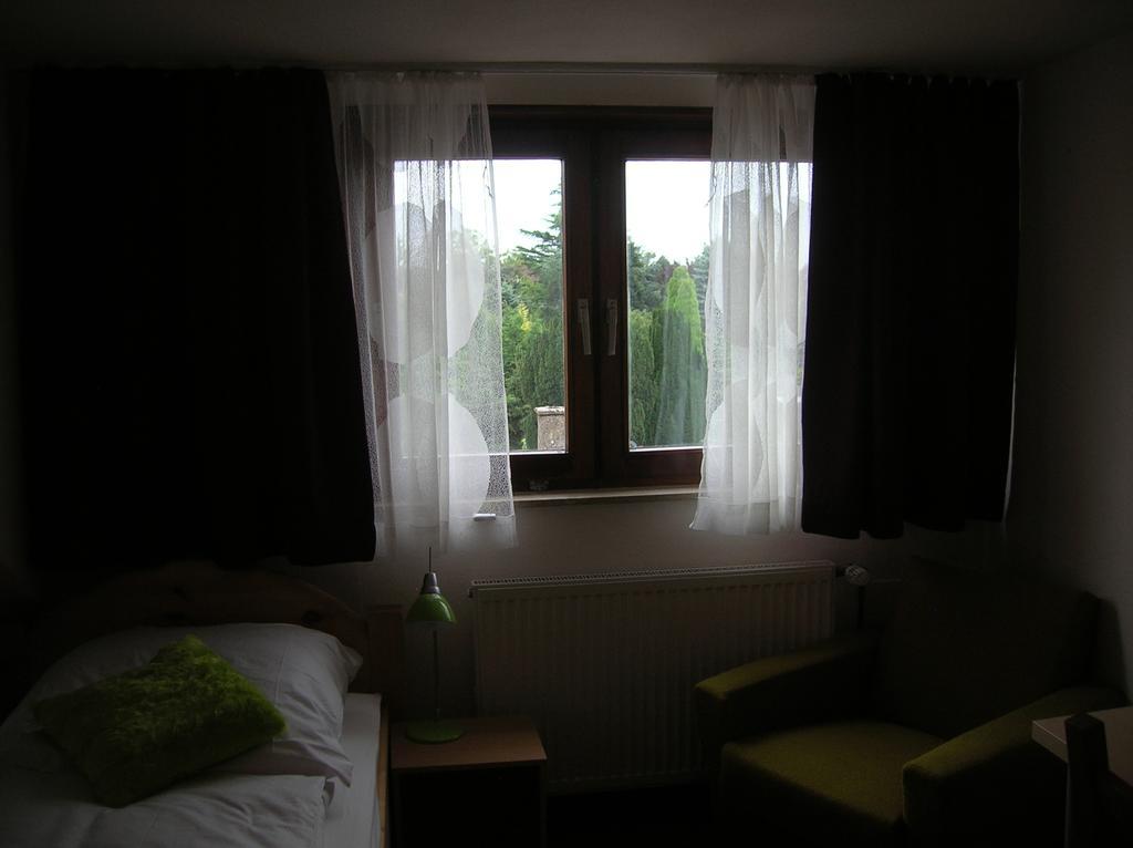 Neuss-Nord Hotel Bagian luar foto
